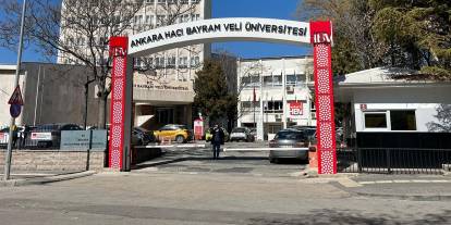 Ankara Hacı Bayram Veli Üniversitesi’nden örnek karar: Yerleşkede köpek beslemek yasaklandı