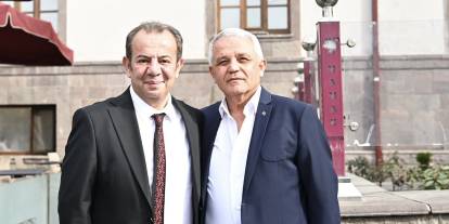 Mamak Belediye Başkanı Veli Gündüz Şahin, Tanju Özcan ile buluştu