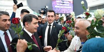 Ankara'nın ilk Hac kafilesi Esenboğa Havalimanı’ndan uğurlandı