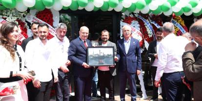 Ankaralı patronlar Çankaya'daki açılışta buluştu