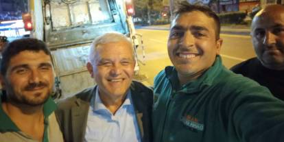 Veli Gündüz Şahin Mamak'ta çöpleri topladı