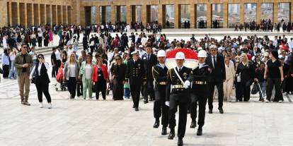 Mamak Belediyesi Engelliler Haftası’nda Anıtkabir’deydi