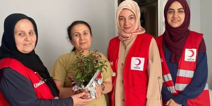 Kızılay Pursaklar Kadın Kolları’ndan Anneler Günü’ne anlamlı ziyaret