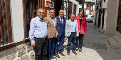 Mamak Kırşehirliler Derneği'nden Ankara Ulus gazetesine ziyaret