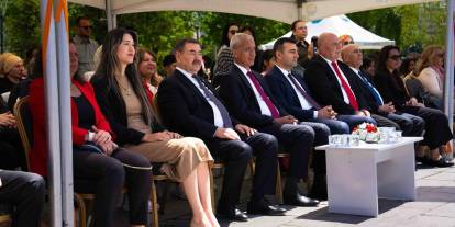 Gölbaşı'nda protokol Atatürk Sahil Parkı'nda buluştu