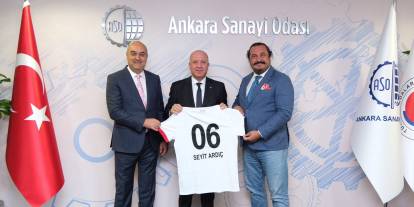 Süper Lig'e yükselen Gençlerbirliği'nden Ankara Sanayi Odası'na ziyaret