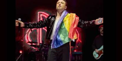 Mabel Matiz ODTÜ'de LGBT bayrağı açtı: Sosyal medyada tepki yağdı
