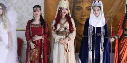 Mamak’ta kursiyerlerin eserleri sergilendi