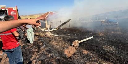 Ayaş Gökler’de korkutan yangın: Hobi bahçelerine sıçrıyordu