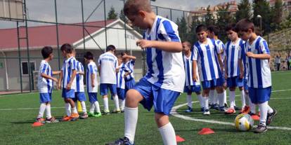 Ankara'da ücretsiz futbol yaz kursu 30 Haziran'da başlıyor