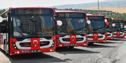 Ankara'ya 105 kişi kapasiteli 13 yeni Mercedes otobüsü!