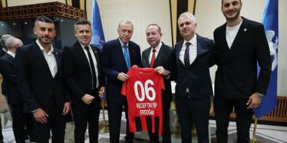 Cumhurbaşkanlığı Külliyesi’nde buluşma: Erdoğan Gençlerbirliği'ni kabul etti