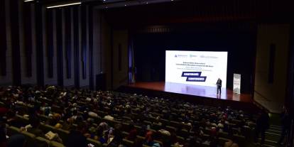 Millet Kütüphanesi'nde İslamofobi konferansı: Salon doldu taştı