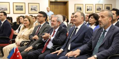 Azerbaycan Büyükelçisi Ankara Üniversitesi’ndeki programa katıldı