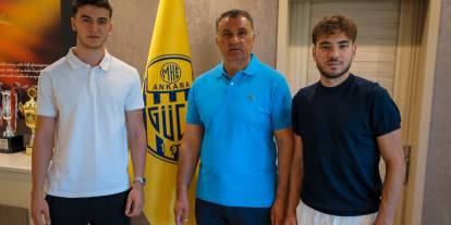 Ankaragücü üç genç futbolcuyla sözleşme imzaladı