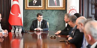 Ankara Valisi Vasip Şahin, Anadolu İş İnsanları Derneği'ni kabul etti