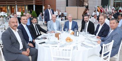 Ankara'da patronlar düğünde buluştu: Mansur Yavaş da katıldı