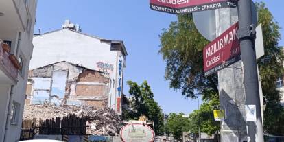 Ankara’dan bir parça daha silindi: Kızılırmak Sineması yıkıldı