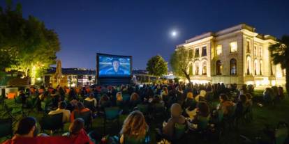 Yenimahalle’de açık hava sinema keyfi devam ediyor