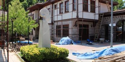 Hamamönü'nde tadilat: Sanat Sokağı geçici olarak kapatıldı