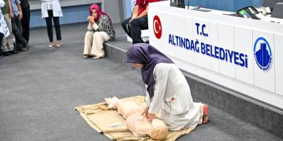 Altındağ Belediyesi personeline ilk yardım eğitimi verdi