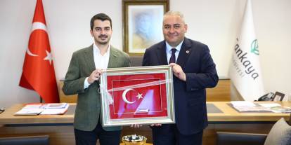 Çankaya ve Keçiören Belediye Başkanları makamda bir araya geldi