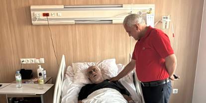 Veli Gündüz Şahin Mamaklı iş insanını hastanede ziyaret etti