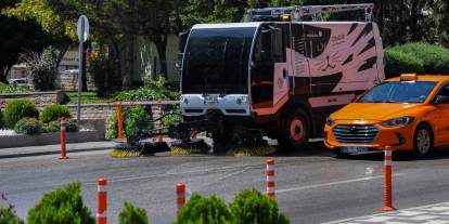 Etimesgut Belediyesi merkez mahallelerde kapsamlı temizlik yaptı
