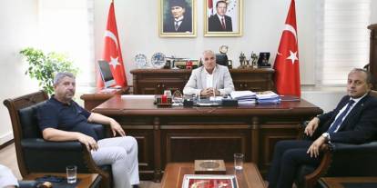 AK Parti Ankara teşkilatı Sincan Kaymakamlığı'nda makamda ağırlandı