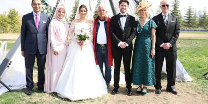 Vahit Bıçak’ın kızı evlendi: Nikahı Mamak Belediye Başkanı kıydı