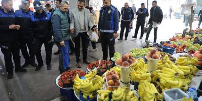 Polatlı Zabıtasından pazar tezgahlarına çeki düzen