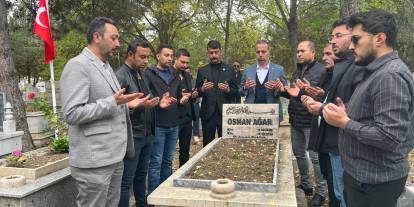 Kırşehirli şehit mezarı başında anıldı: Kamanlı başkan da katıldı