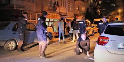 Mamak'ta emlakçıyı kurşunlayan iki kişi kıskıvrak yakalandı