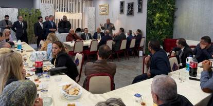 MHP Ankara teşkilatı Etimesgut’ta muhtarları yemekte topladı