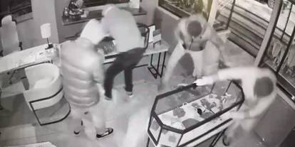 Ankara Mamak’ta 20 milyon liralık soygun: 8 kişi gözaltında