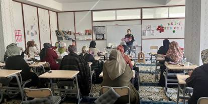 Etimesgut Kur-an Kursu'nda kadınlara KADES hatırlatması yapıldı