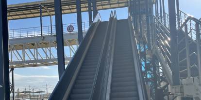 Etimesgut'ta bozuk yürüyen merdiven ile asansör tamir edilecek