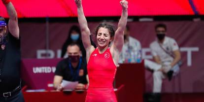 Ünlü güreşçinin babası vefat etti: Taziye mesajı yağıyor