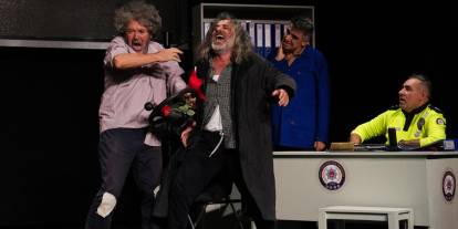 Etimesgut'ta gündem tiyatro: Emekliler yeni sezonu açtı