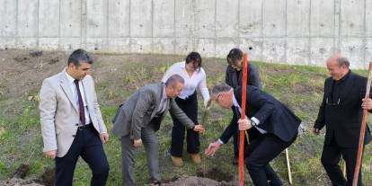 Milli Ağaçlandırma Günü’nde Altındağlı eğitimciler sahaya indi