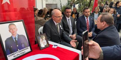 MHP heyeti Şehit Hava Pilot Cüneyt Kandemir'in ailesi ile buluştu