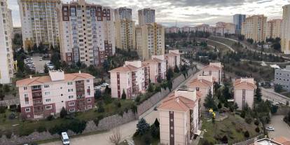 Turkuaz ve Yapracık TOKİ’de ulaşım mahvoldu: Köprü inşaatı bitmiyor