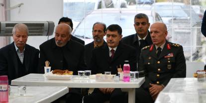 Ankara Valisi Vasip Şahin iki ilçede şehit ailelerini ziyaret etti