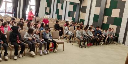 Beypazarı’nda çocuklara söyleşi verildi: Kitap okuma tevşik ediliyor