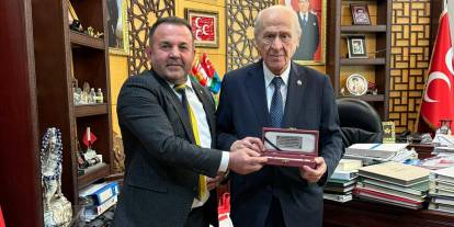 Ankaragücü yönetimi Devlet Bahçeli’yi makamında ziyaret etti
