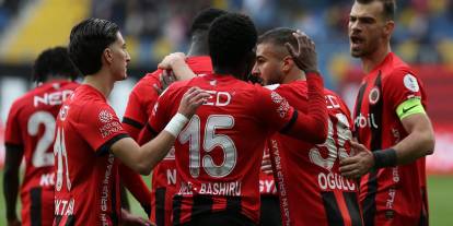 Ankara'da yüzler gülüyor: Gençlerbirliği’nde prim dopingi