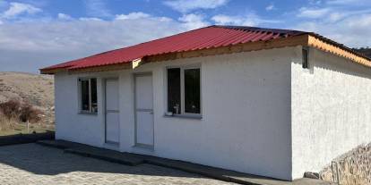 Çamlıdere Sarıkavak Köyü Mezarlığı'nda mescit ve lavabo inşaatı tamamlandı