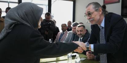 Erdal Beşikçioğlu Etimesgut'ta kıraathanede vatandaşlarla buluştu