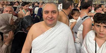 CHP’li Başkan, umreye gitti, Kabe’den selam gönderdi