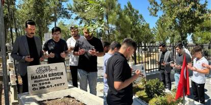 Polatlı'da göreve geldi, ilk iş ilçe şehitliğini ziyaret etti